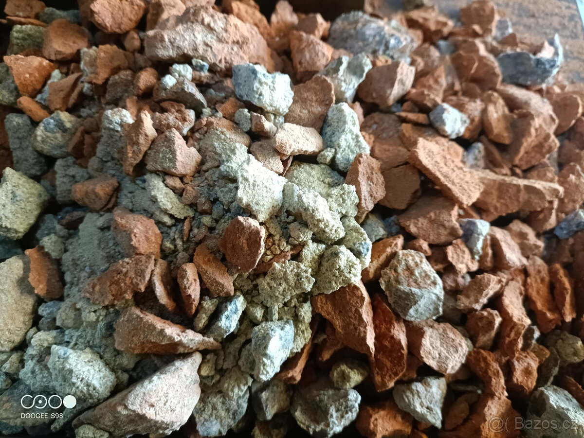 Drtička stavebních sutí - 2