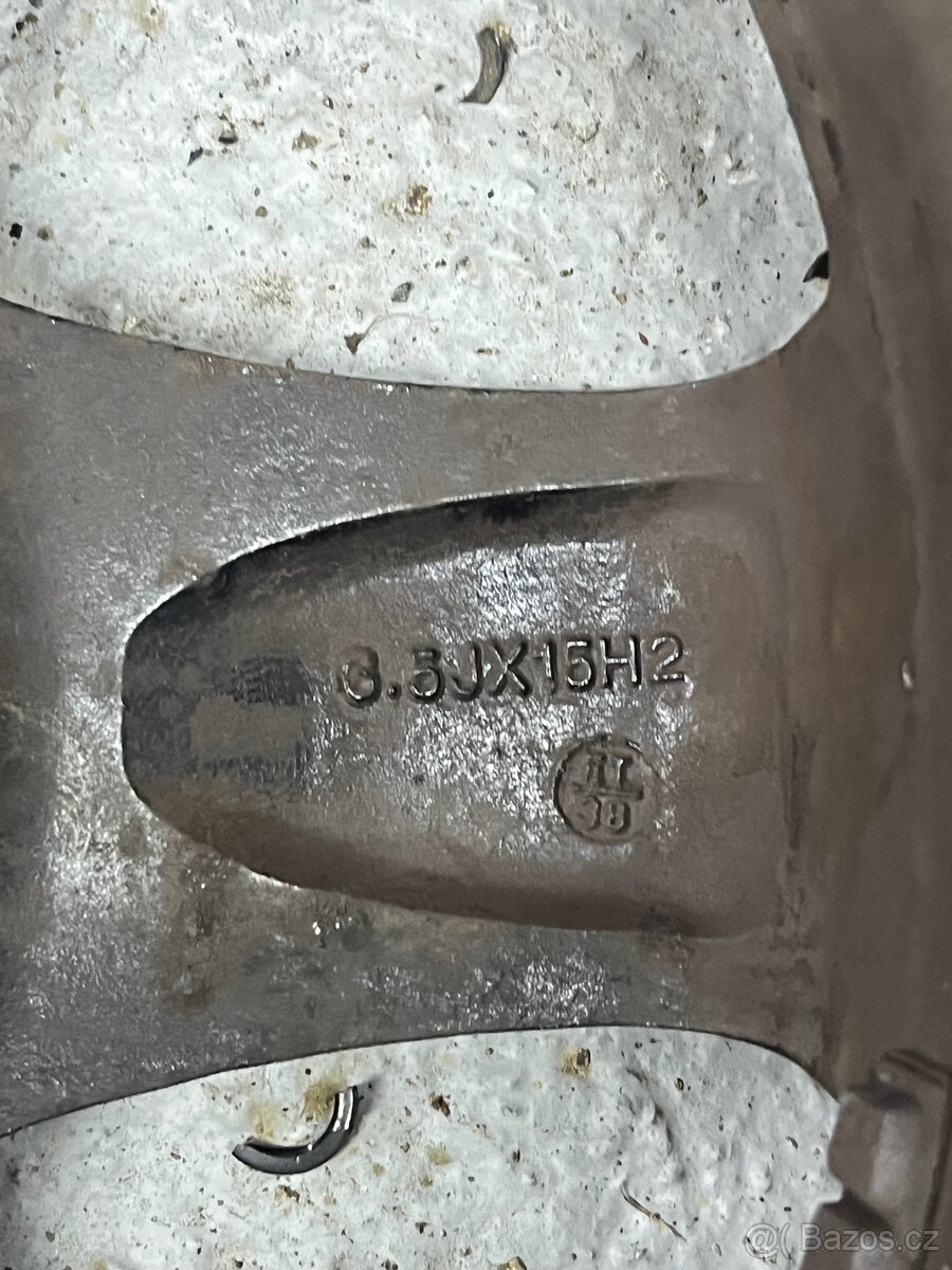 Alu disky R15 - 2