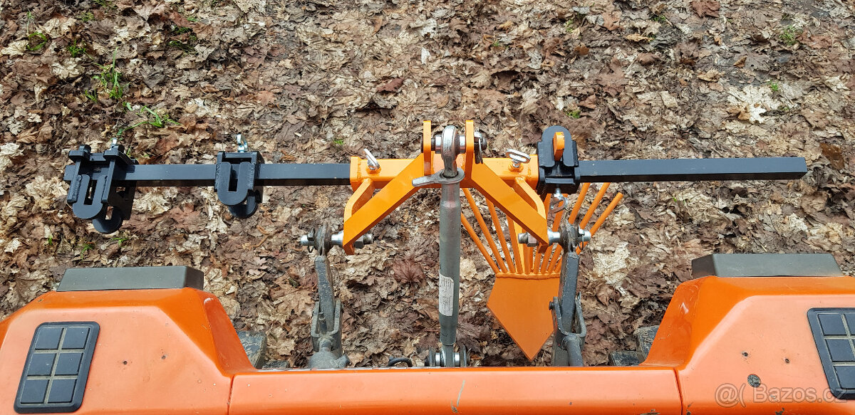 vyoravač brambor za malotraktor - 2