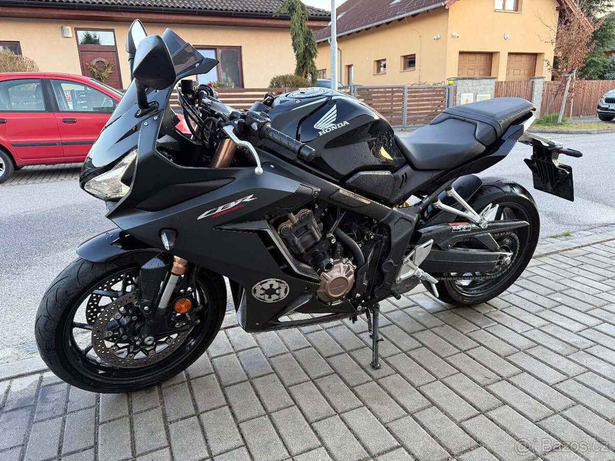 Honda CBR 650 R - 2