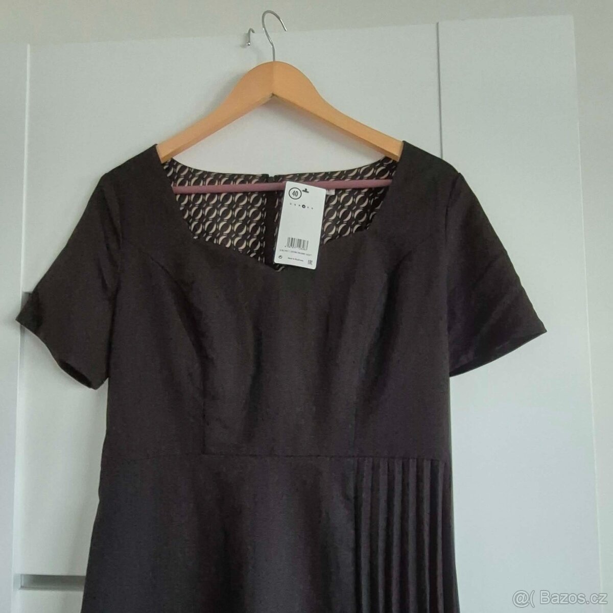 NOVÉ - Černé šaty ORSAY 40 - 2