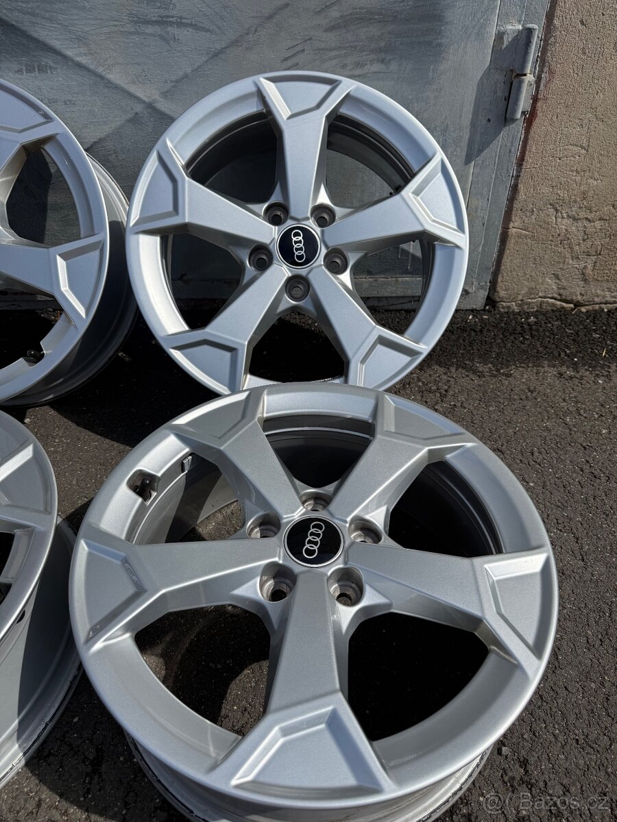 Originál Audi R17 5x112 - 2