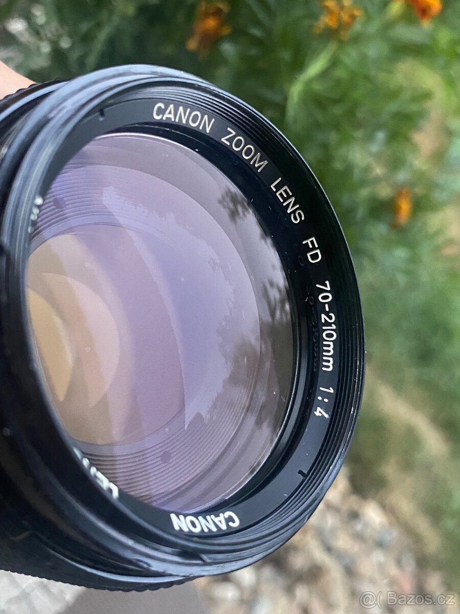 Canon New FD 70-210mm f4 - 2