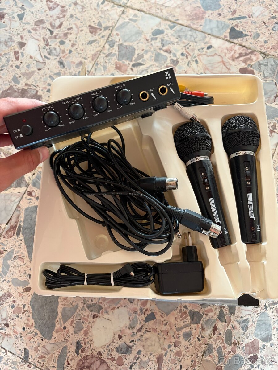 Rodinná hra Karaoke studio pro - 2