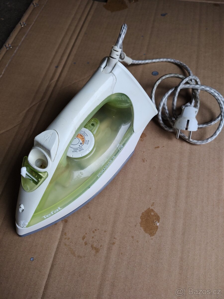 Žehlička TEFAL FV 2215 E0/90 – 4107R - 2