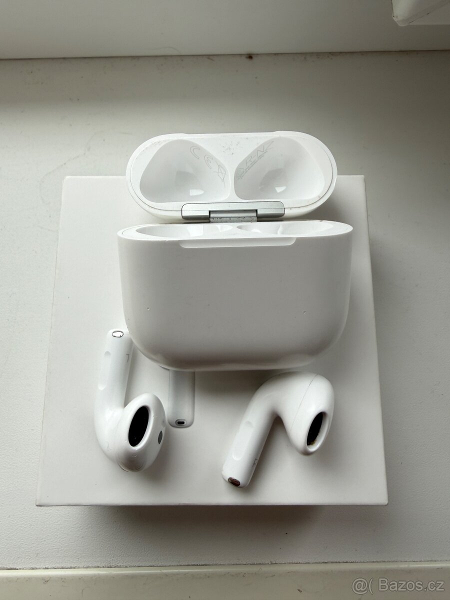 Apple Airpods 4 ANC - 2