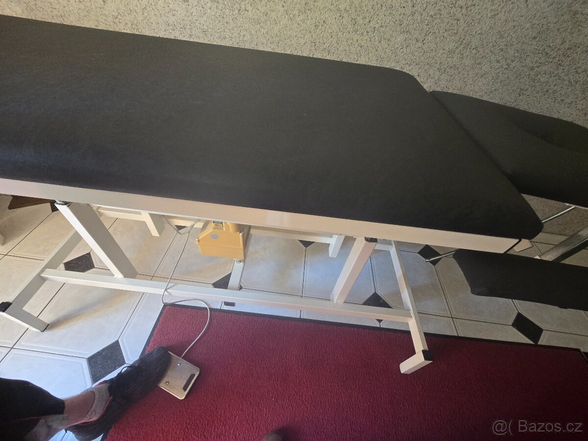 Elektrické Masážní lehátko černé 1 motor - 2