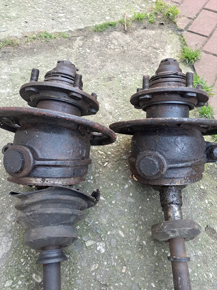 Barkas B1000 poloosy přední - 2