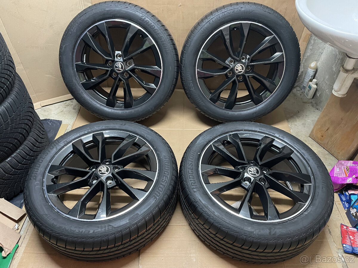 ŠKODA KAROQ 4x4 NOVÁ R18 PROCYON letní BRIDGESTONE DOT3724 - 2