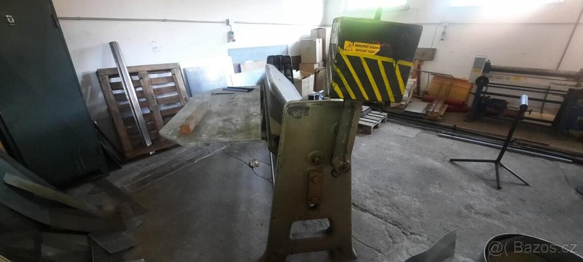 Ruční ohýbačka plechů PIESOK XK-2000/2 A 8623 - 2