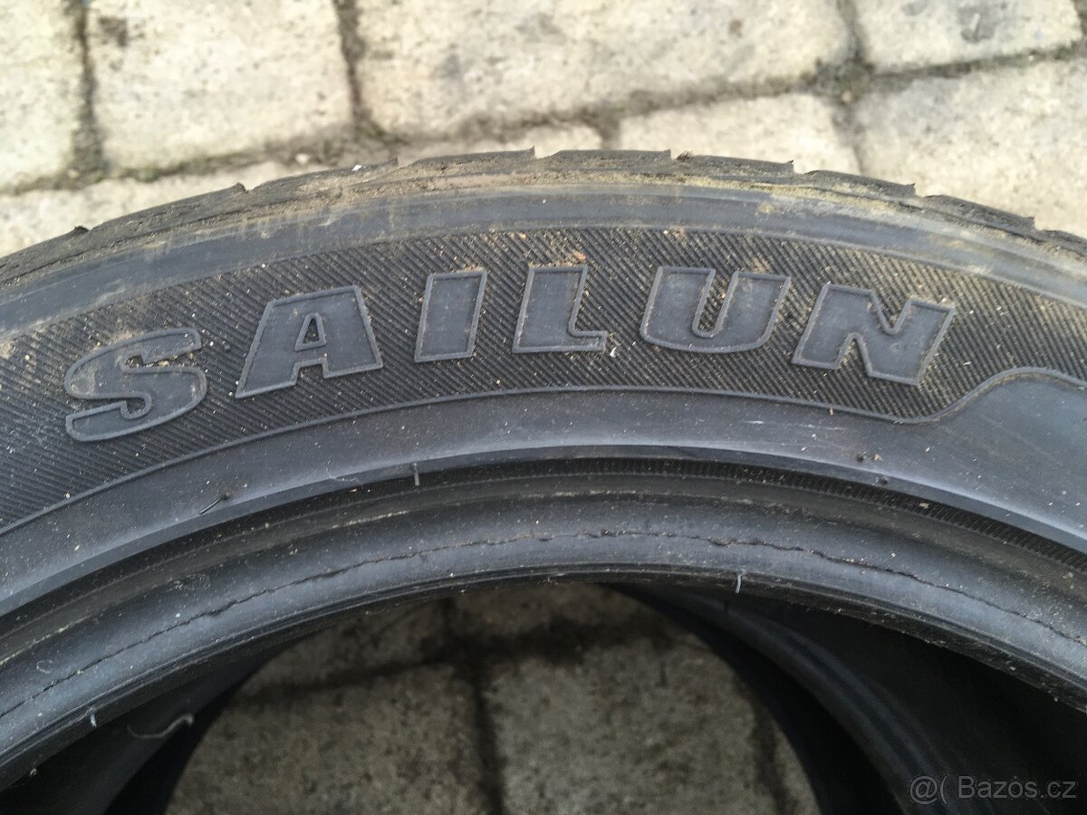 2ks letní pneu 245/45R17 Sailun - 2