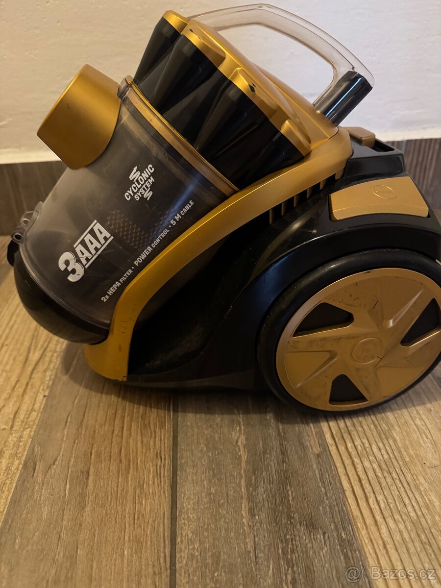 Bezsáčkový vysavač Hyundai - 2