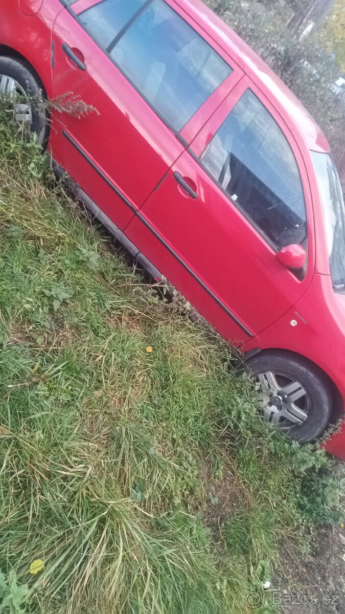 Škoda fabia 1,9 TDI díly - 2