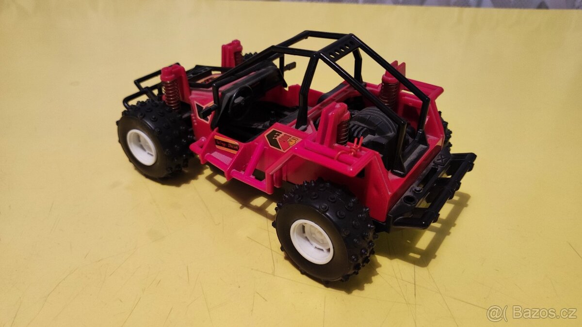 stará hračka terénní Bugina - 2