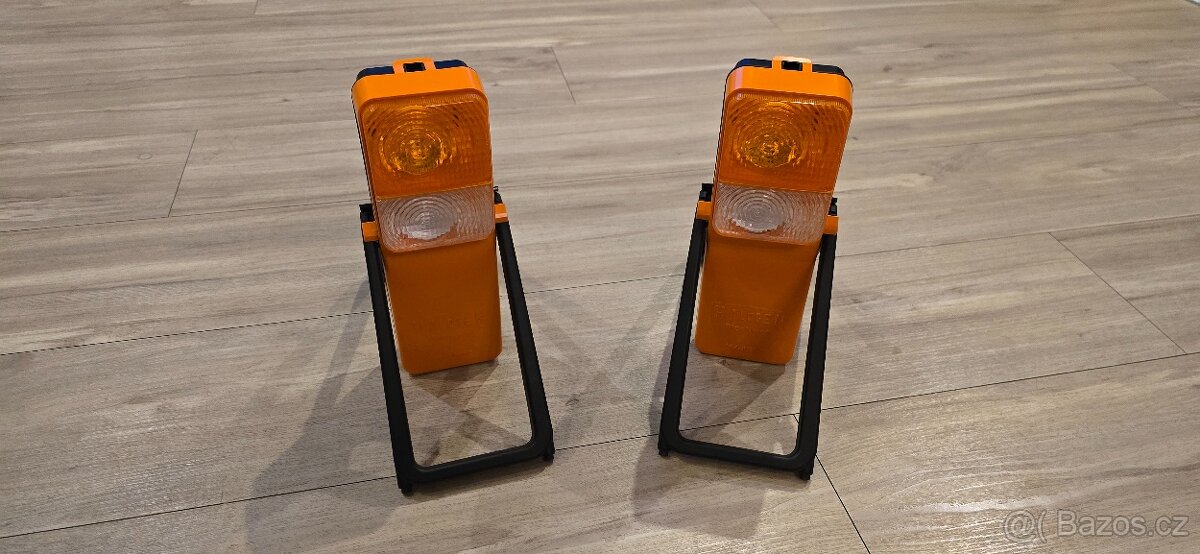 Výstražná lampa - nová - cena za kus - 2