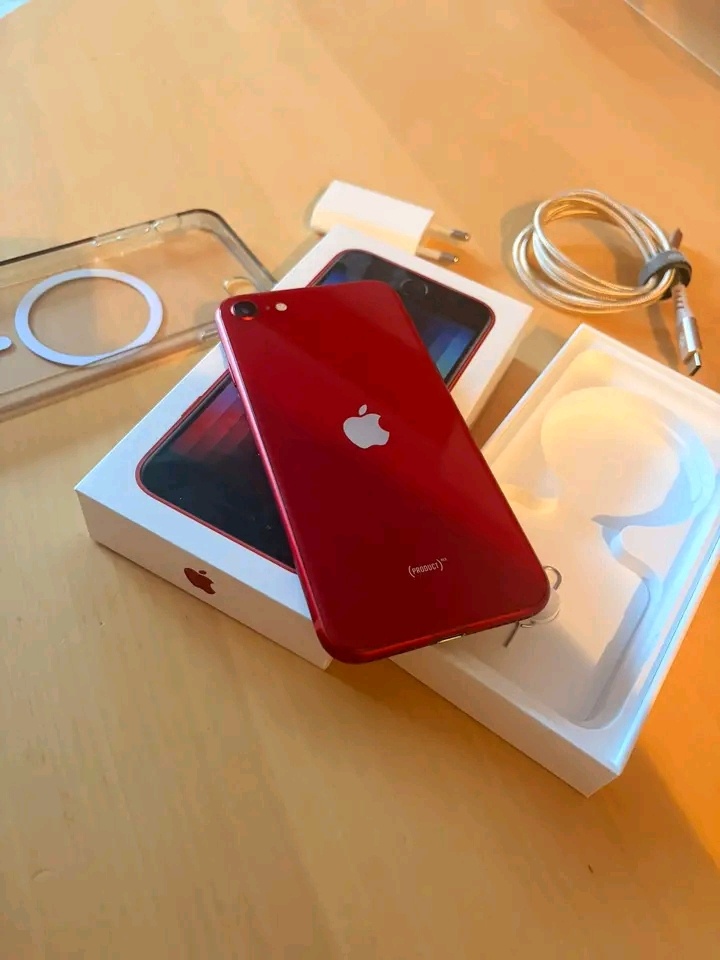 iPhone SE - 2