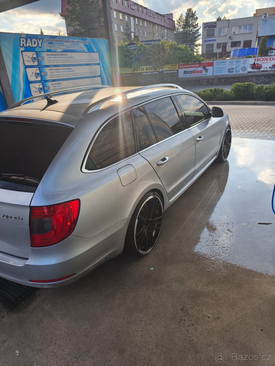 Škoda Superb 2.0TDI 125kw - 2