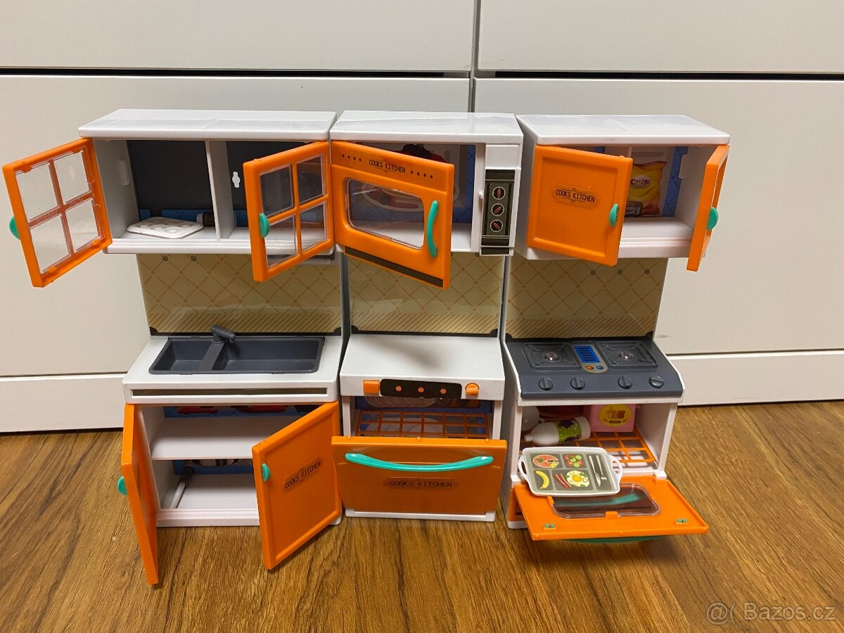 Kuchyňka pro Barbie - 2