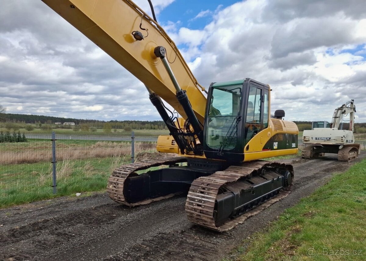 Caterpillar 330CDL - 2