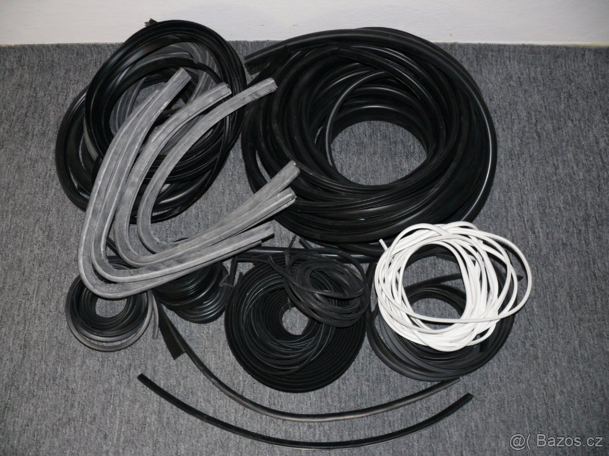 Škoda 1200, 1201 sedan - 2