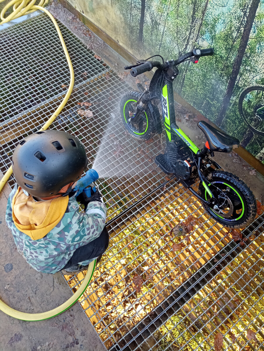 Elektroodrážedlo Lerra motors RFZ - 2