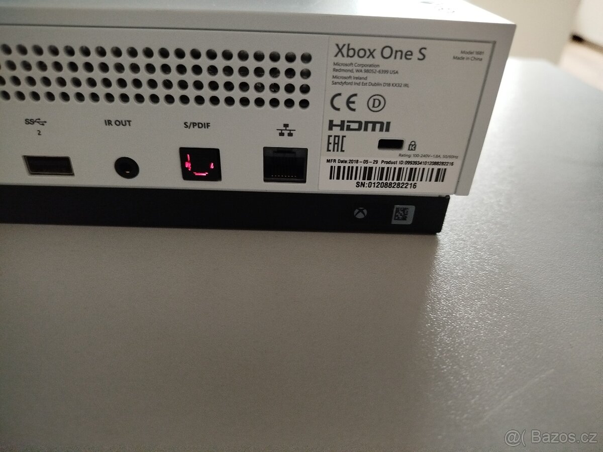 Prodám XBOX one S 1TB - 2