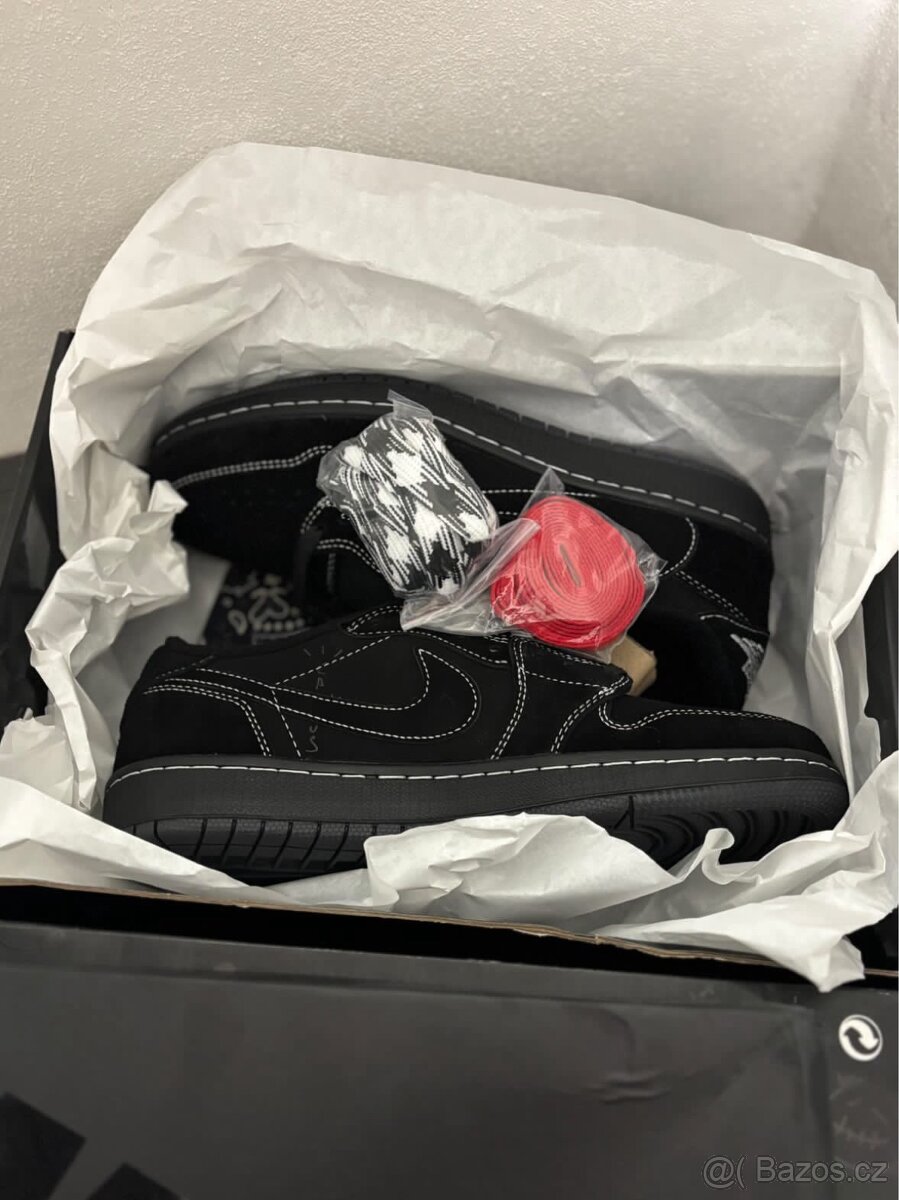 JORDAN 1 RETRO LOW OG SP "TRAVIS SCOTT BLACK PHANTOM - 2