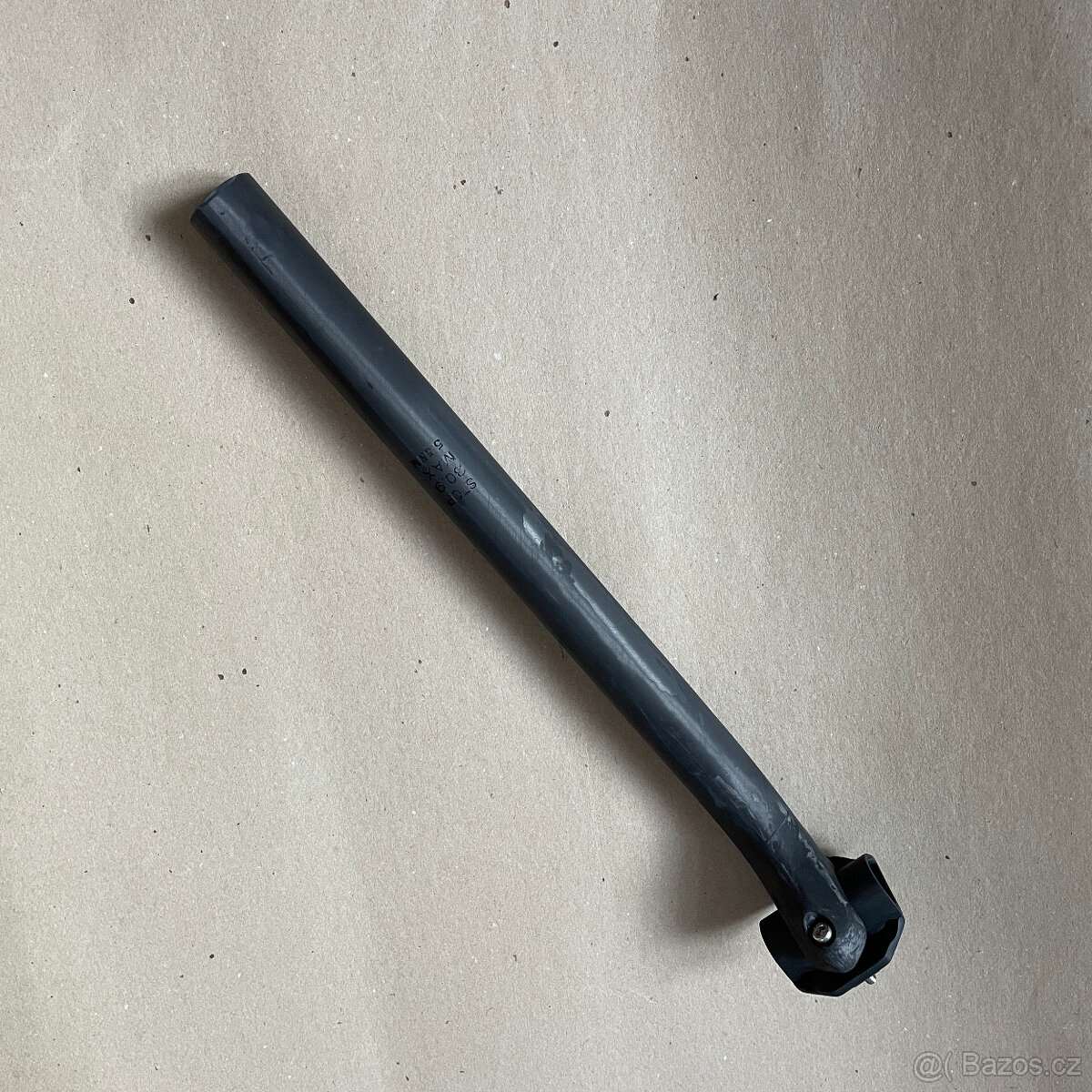 Elitaone karbonová sedlovka 30,9mm 400mm offset 20mm - 2