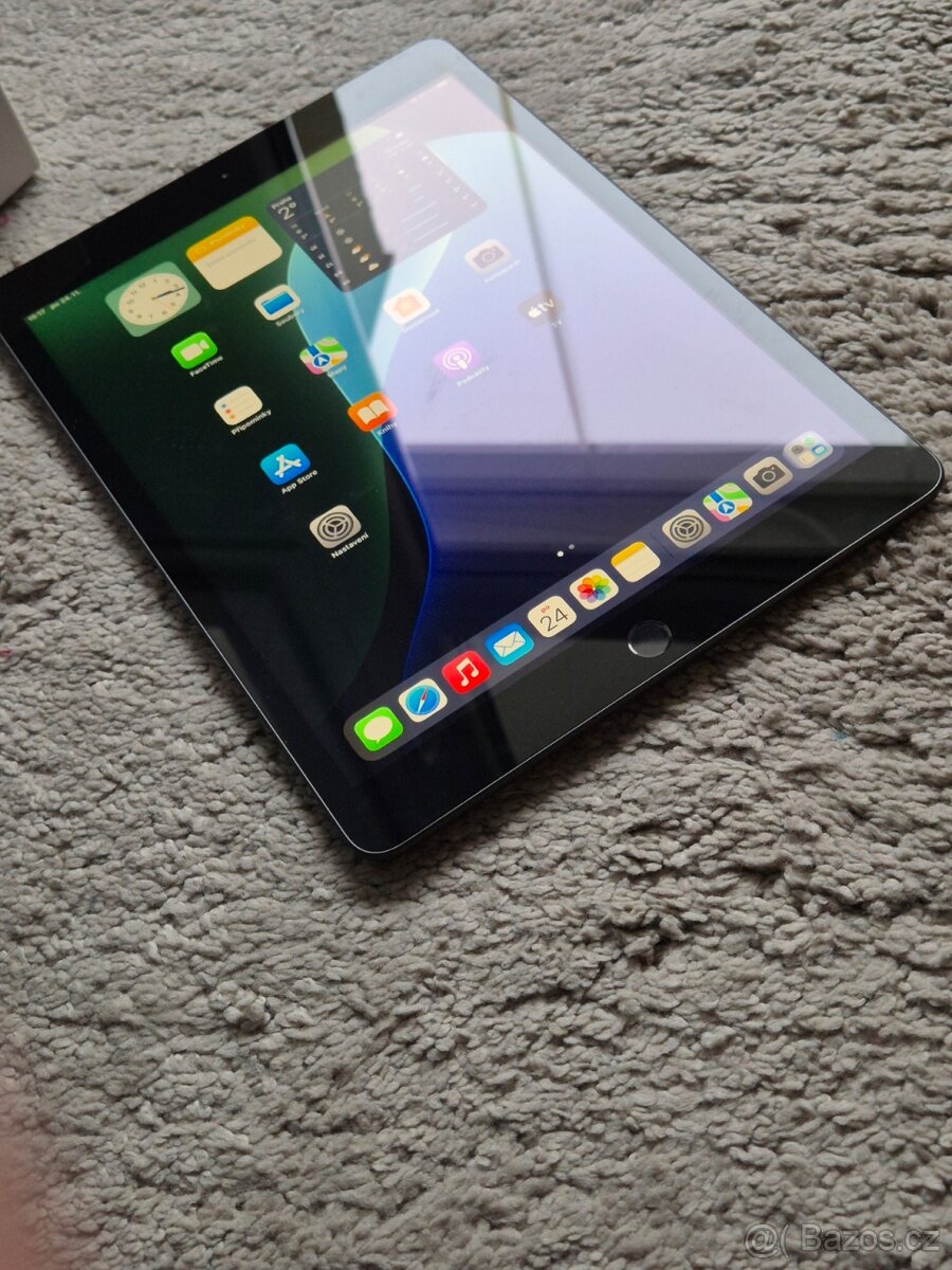 Apple iPad 8. generace 32gb - 2