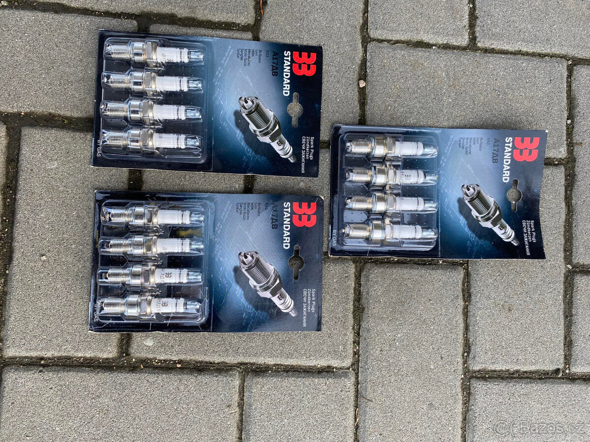 Lada Vaz Žiguli, svíčky, kabely, nové, tel 608 445 411 - 2