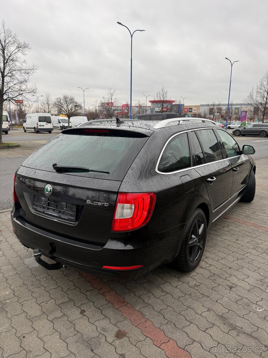 Škoda Superb - 2