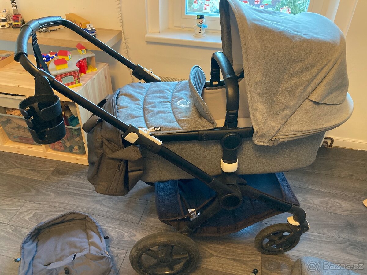 Kočár 2v1 Bugaboo Fox2 s prislusenstvim - 2