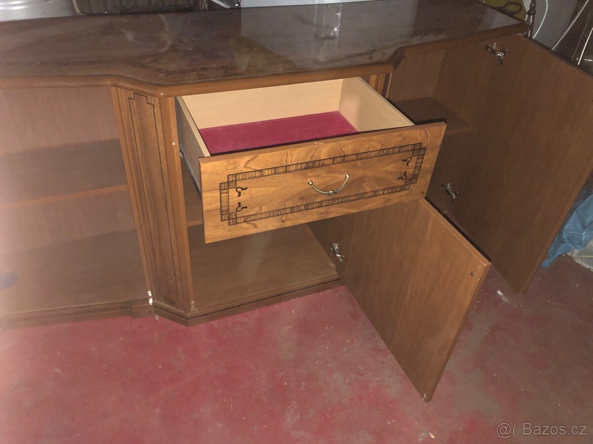 Elegantní retro komoda – dýha, velmi zachovalá - 2