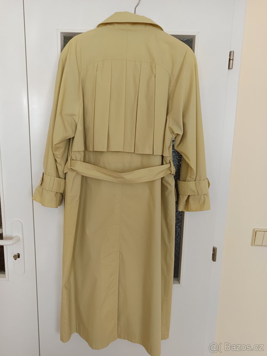 Balonový plášť světle žlutý dámský - 2