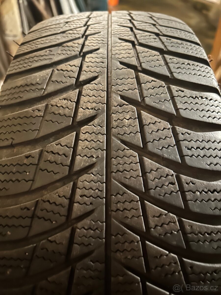 4x Zimni pneu Bridgestone 215/60 R16 - 2