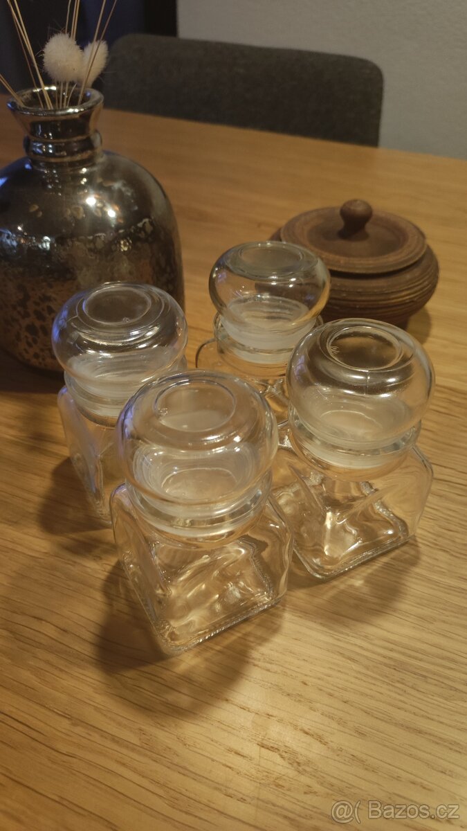 Skleněné kořenky - 2