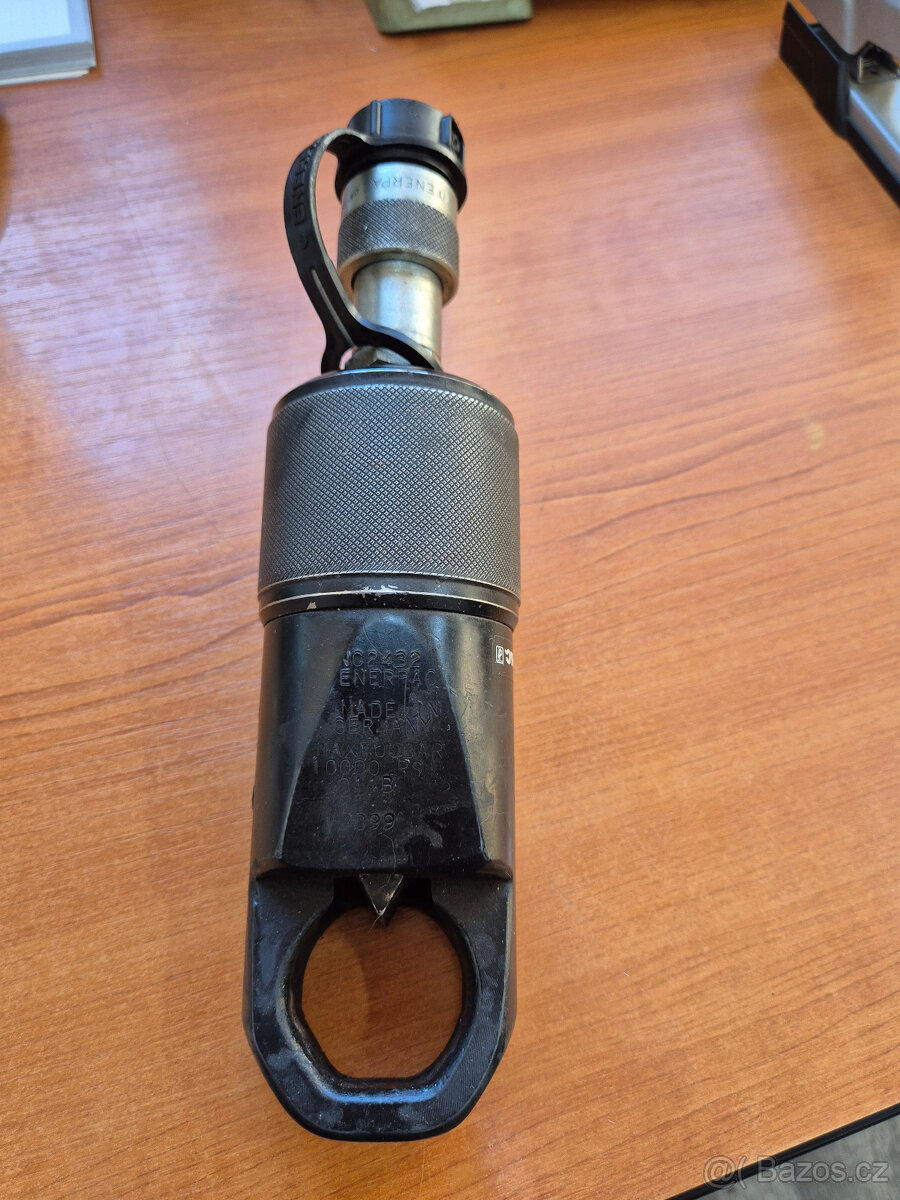 NC-2432 nut splitter, hydraulická štípačka matic ENERPAC - 2