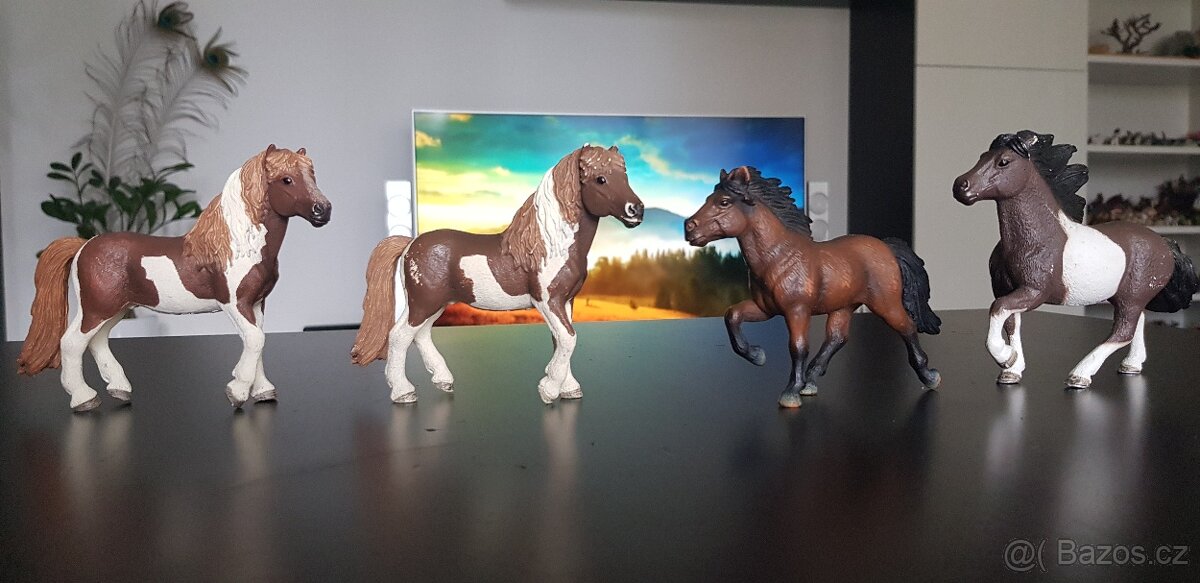 Schleich poníci, Island pony - 2