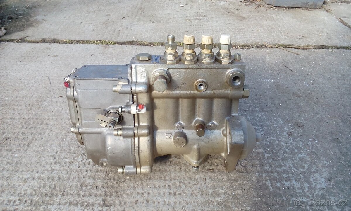 vstřikovácí čerpadlo - 2