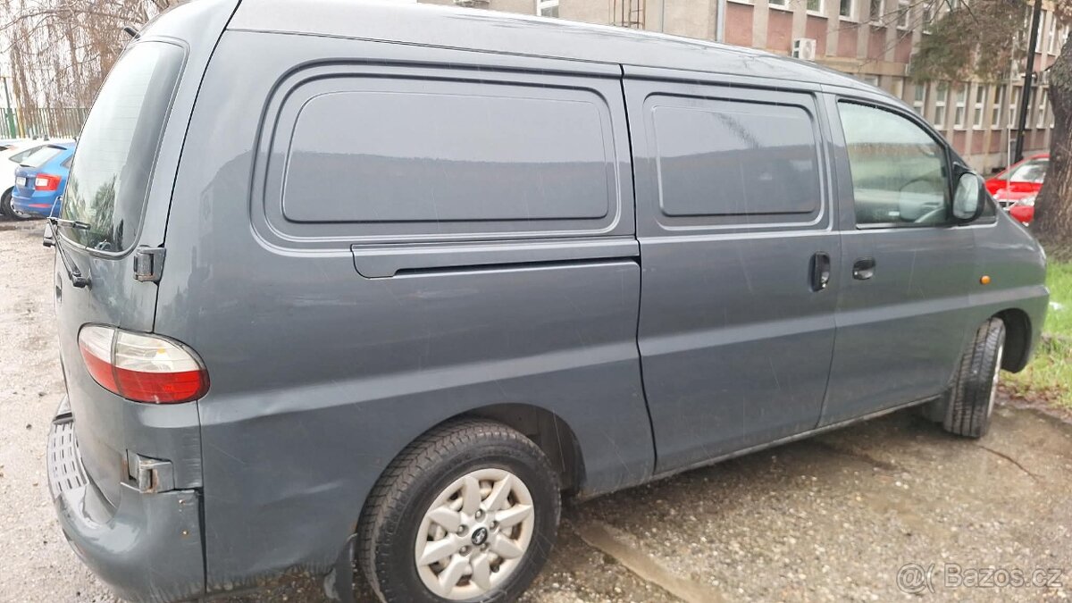 Hyundai H - 2