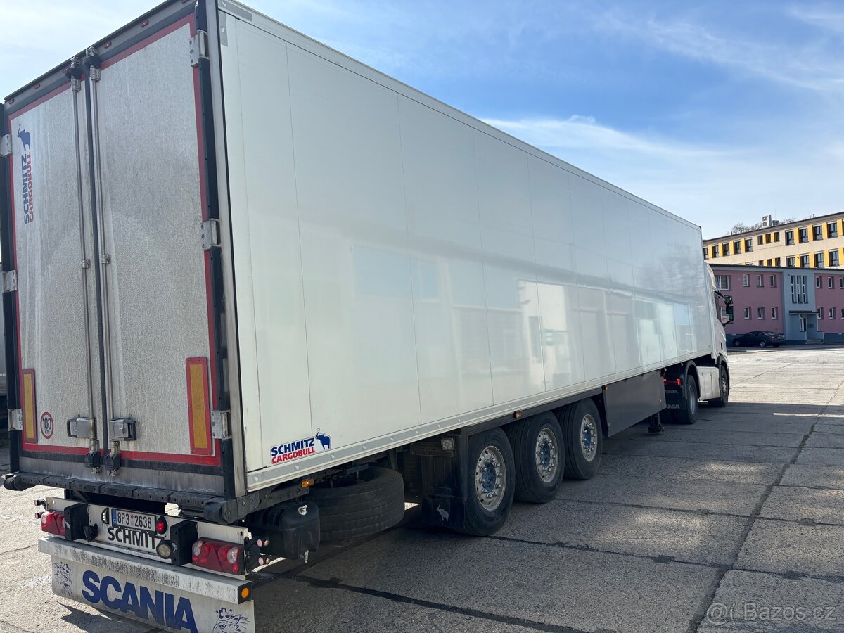 Schmitz Cargobull SKO 24 SCB - 2