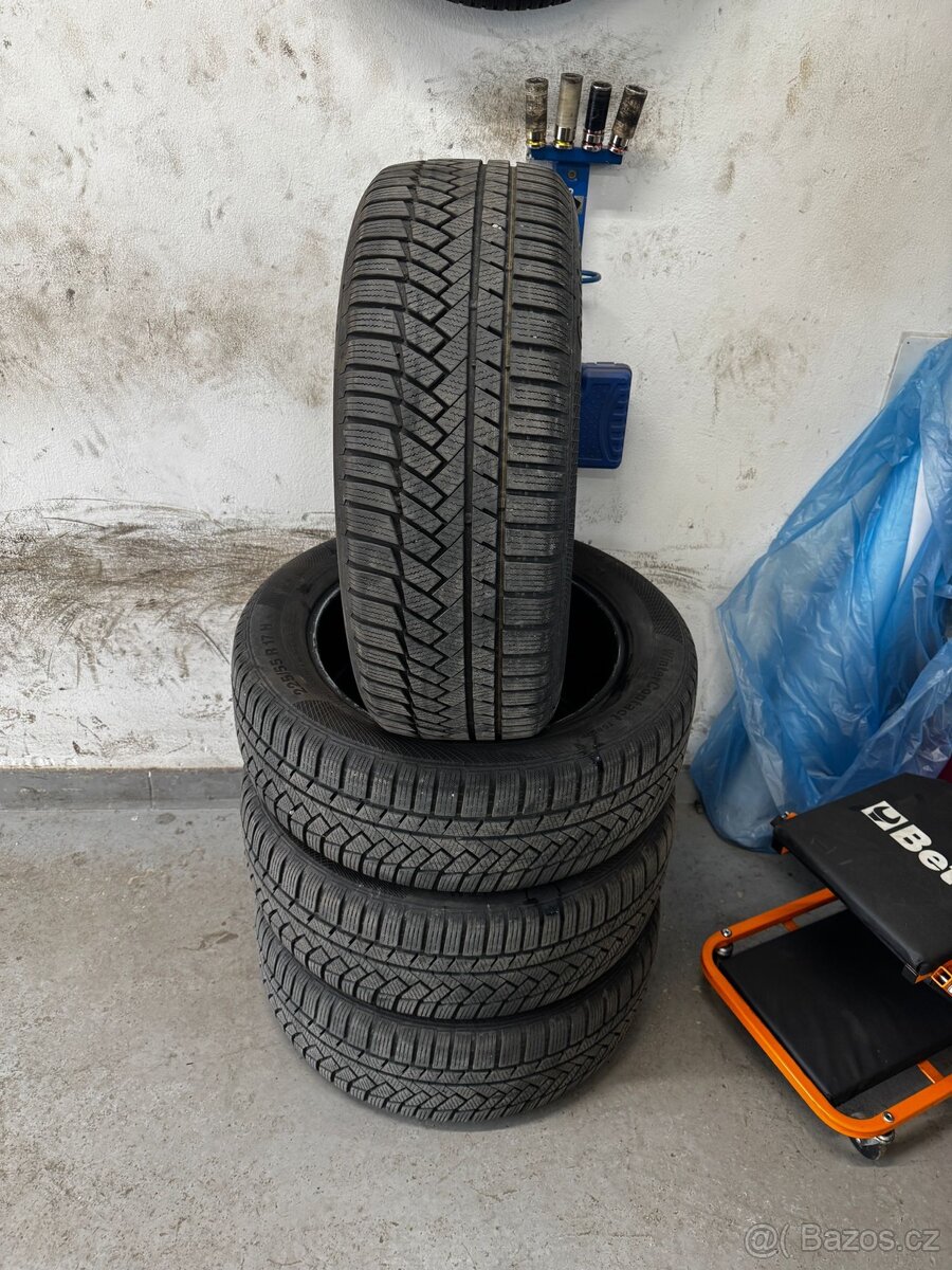 Pneu 225/55 r17 - 2