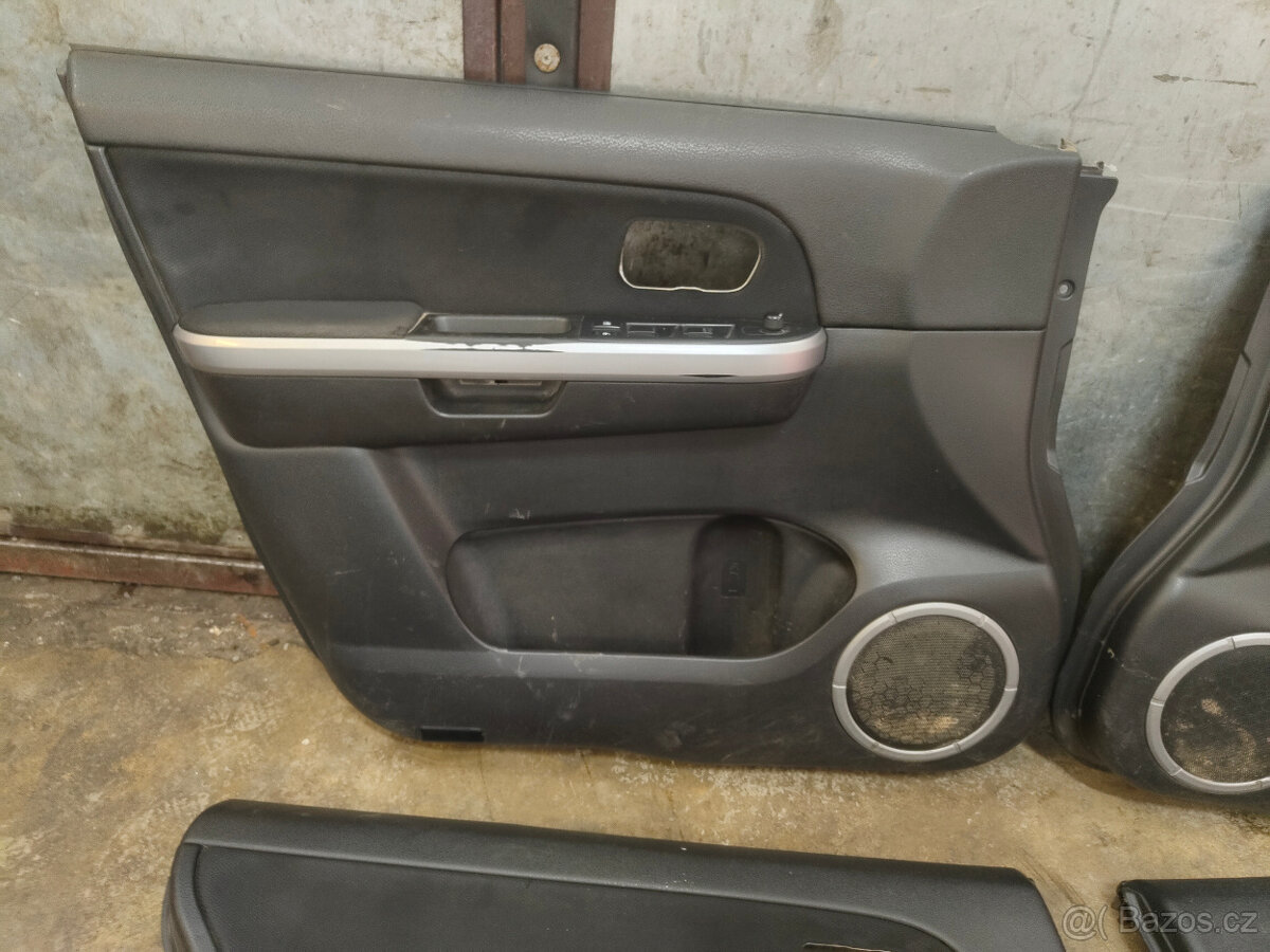 Tapeci Grand Vitara (05-14) - 2