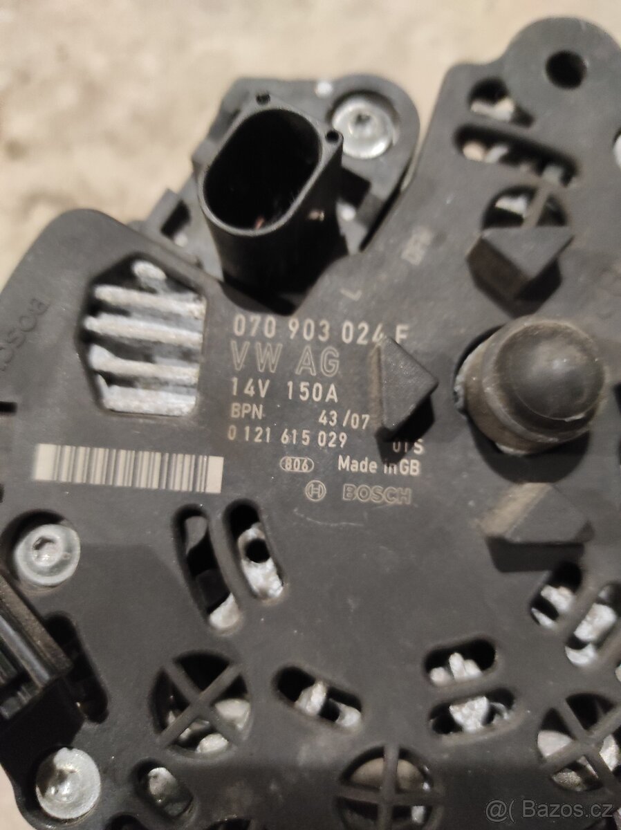 Alternátor VW 2.5 TDI 070903024F - 2
