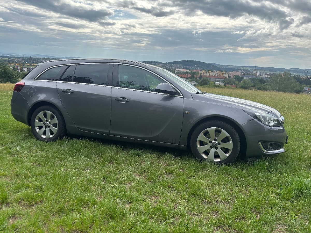 Opel Insignia sports touter sw - 2
