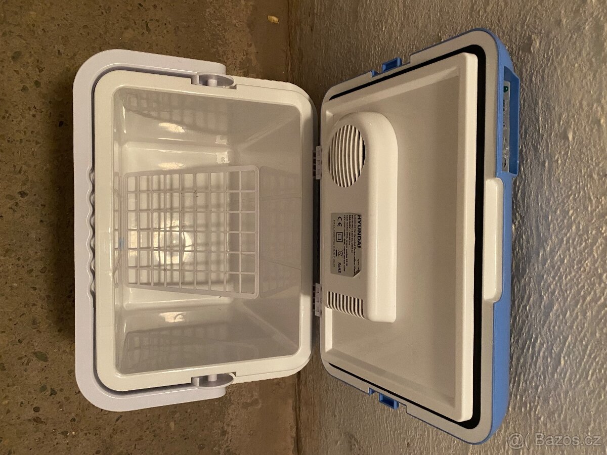 Autochladnička hyundai MC 24 - 2