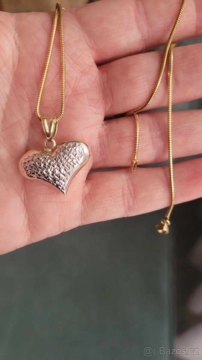 Zlatý náhrdelník - 2