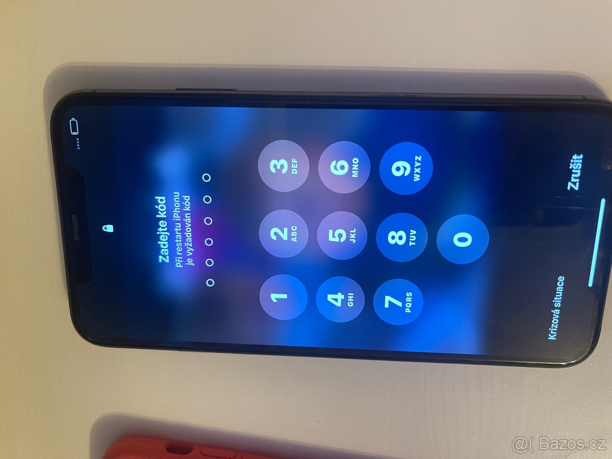 Prodám Iphone 11 pro max - 2