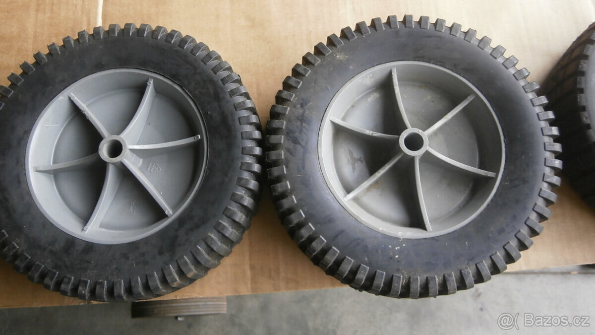 Kolečka na sekačku - 2