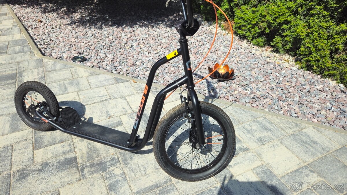 Kolobezka Arcore Shorty - 2